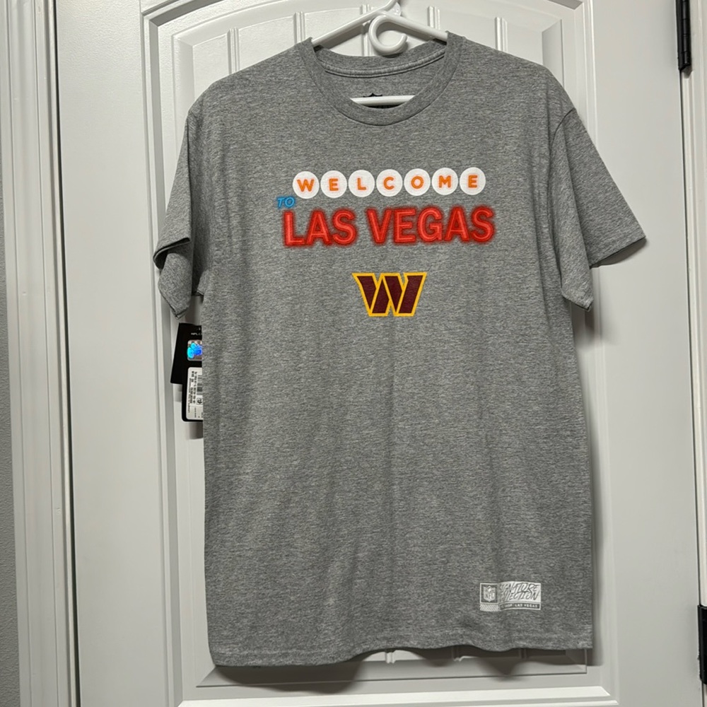 Washington Football Team 🏈 Commanders Redskins LAS VEGAS tee shirt NWT